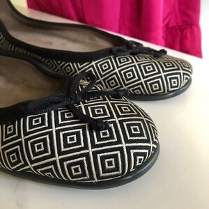 Aerosoles Women's Teashop, Black Cream